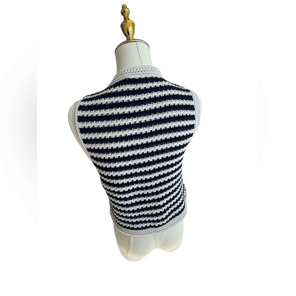 Zara White and Navy Striped Knit Button Top SZ S - Picture 2 of 4